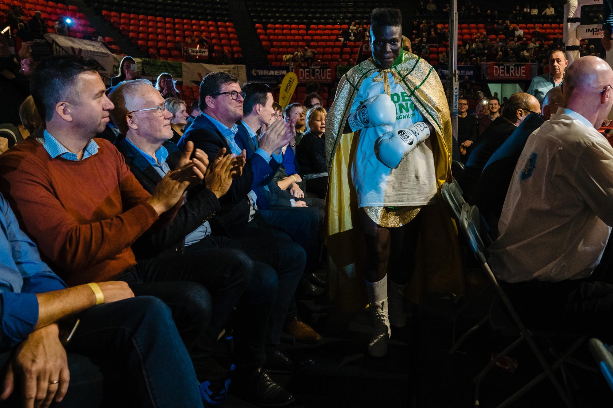 delfien persoon oostende worldtitle super featherweights bedrijfsfotografie sport bokesen 6